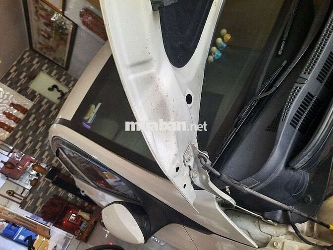Hyundai Grand i10 Trắng Số sàn 5 chỗ
