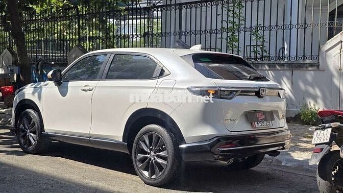 Honda HR-V RS 2022 1.5L Turbo,màu trắng,29.000 km