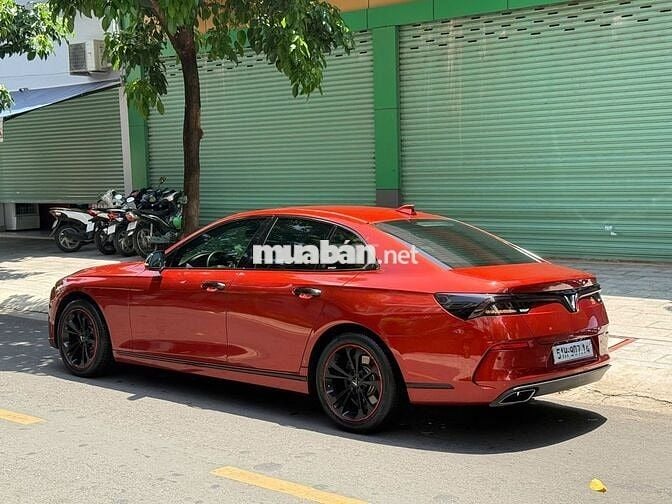VinFast Lux A Base 2021 Cam đỏ 55.000km