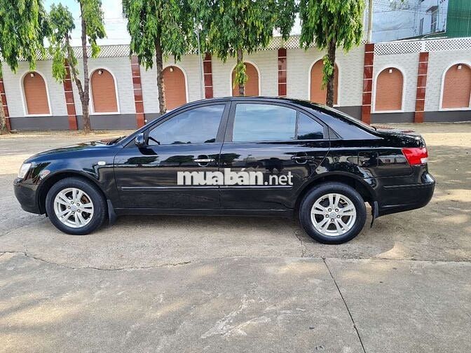 Hyundai Sonata 2009 Số sàn màu Đen