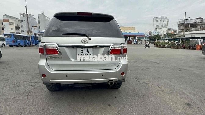 Toyota Fortuner 7 chỗ, AT, đúng chuẩn 56.000 km