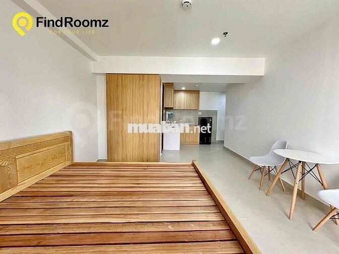 CĂN HỘ ĐẦY ĐỦ NỘI THẤT - BAN CÔNG RỘNG 35m2 Ngay CVPM -TÔ KÝ