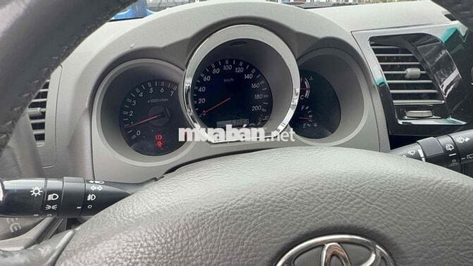 Toyota Fortuner 7 chỗ, AT, đúng chuẩn 56.000 km