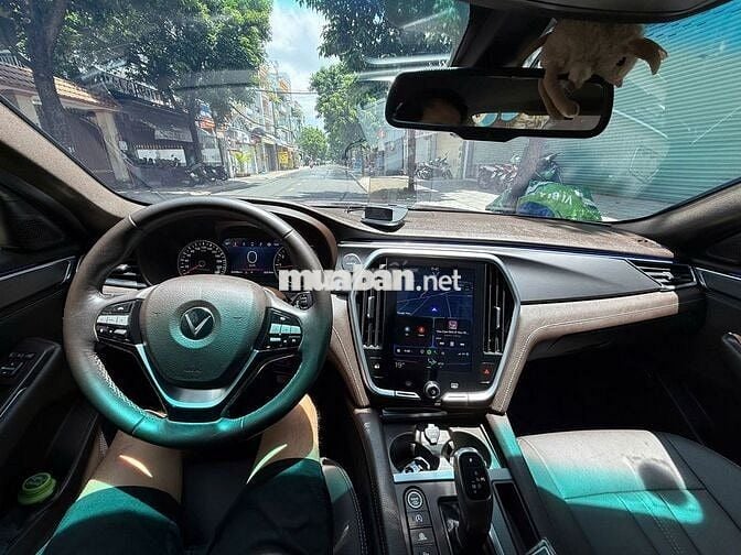 VinFast Lux A Base 2021 Cam đỏ 55.000km