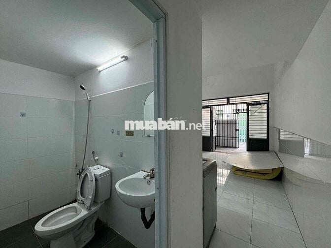NHÀ NGUYÊN CĂN GIÁ RẺ 2 PHÒNG NGỦ RIÊNG BIỆT RỘNG 50M2 NGAY TRUNGTÂM
