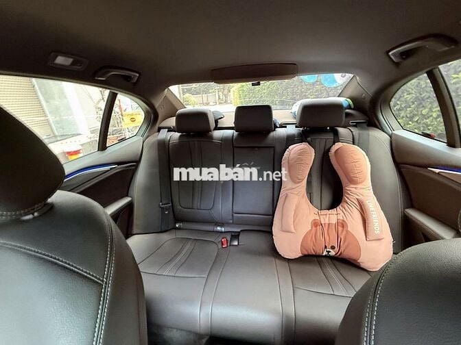 VinFast Lux A Base 2021 Cam đỏ 55.000km