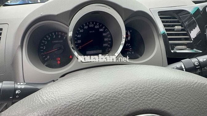 Toyota Fortuner 7 chỗ, AT, đúng chuẩn 56.000 km