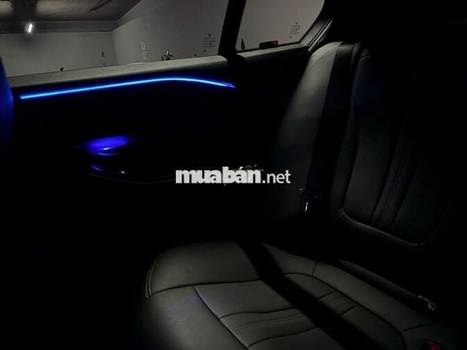 VinFast Lux A Base 2021 Cam đỏ 55.000km