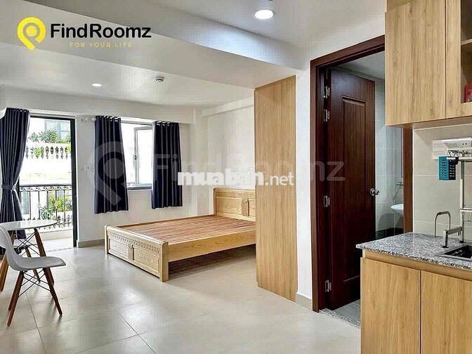CĂN HỘ ĐẦY ĐỦ NỘI THẤT - BAN CÔNG RỘNG 35m2 Ngay CVPM -TÔ KÝ