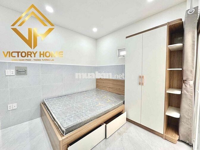 STUDIO BAN CÔNG FULL NỘI THẤT GẦN Q1