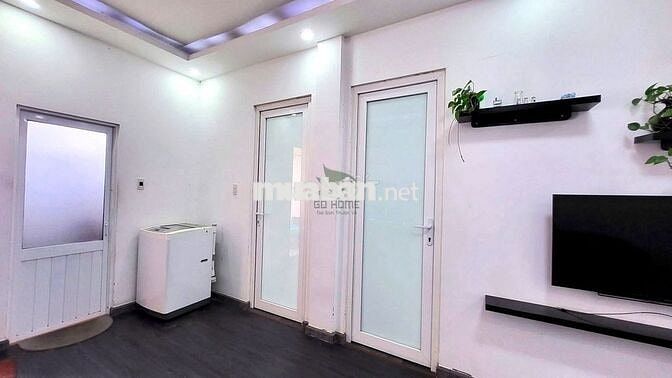 CHO THUÊ CĂN HỘ 2 PHÒNG NGỦ FULL NỘI THẤT CÓ BAN CÔNG ĐƯỜNG NGÔ QUYỀN