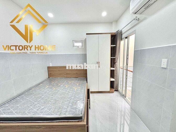 STUDIO BAN CÔNG FULL NỘI THẤT GẦN Q1