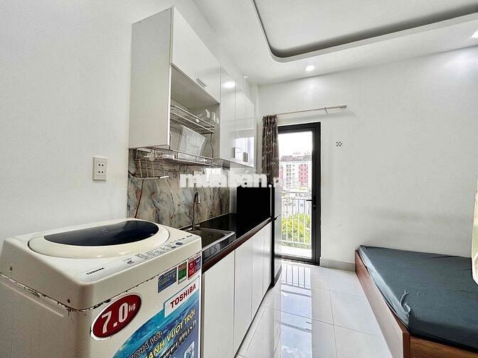 STUDIO mới xây siêu đẹp Q6 có ban công, thang máy hẻm oto tận cửa