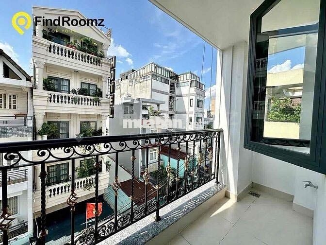 CĂN HỘ ĐẦY ĐỦ NỘI THẤT - BAN CÔNG RỘNG 35m2 Ngay CVPM -TÔ KÝ