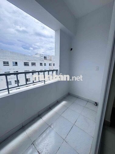 bán chung cư 1050- 2PN - sổ sẵn , 61m2