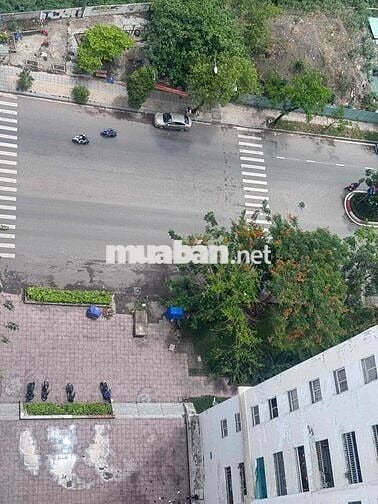 bán chung cư 1050- 2PN - sổ sẵn , 61m2
