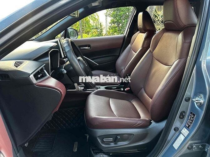 Toyota Corolla Cross Hybrid 2021 Xám