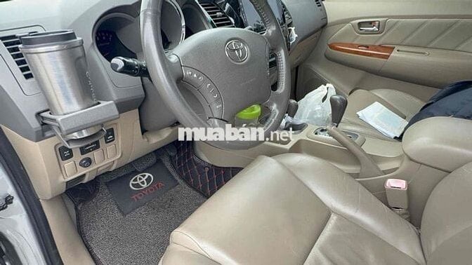 Toyota Fortuner 7 chỗ, AT, đúng chuẩn 56.000 km