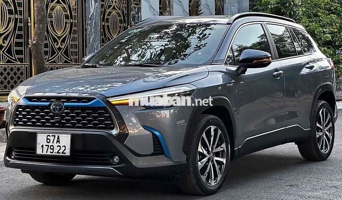Toyota Corolla Cross Hybrid 2021 Xám