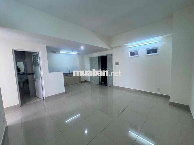 bán chung cư 1050- 2PN - sổ sẵn , 61m2