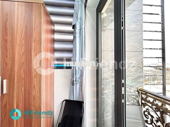 STUDIO BAN CÔNG FULL NỘI THẤT NGAY CÔNG VIÊN PHÚ LÂM