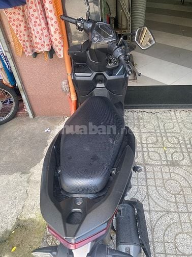 Cần bán xe Vario màu đen nhám 