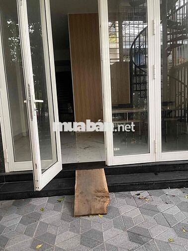 cho thuê nhà 27a Bửu Đoá. 2 tầng dtsd 220m2