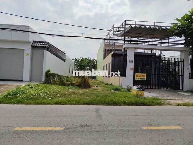 Bán Lô Đất 200m2 Gần Ngã Tư An Bình Giá Chỉ 600tr, Sổ Hồng Riêng