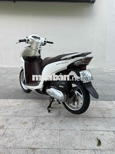Honda Vision Trắng . bstp chính chủ