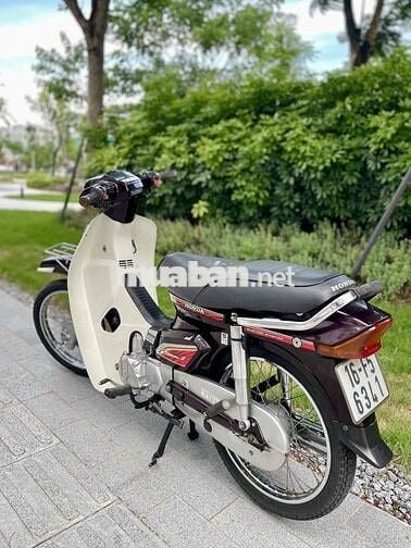 Honda Dream Thái