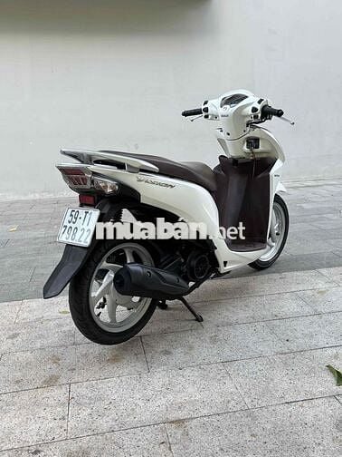 Honda Vision Trắng . bstp chính chủ