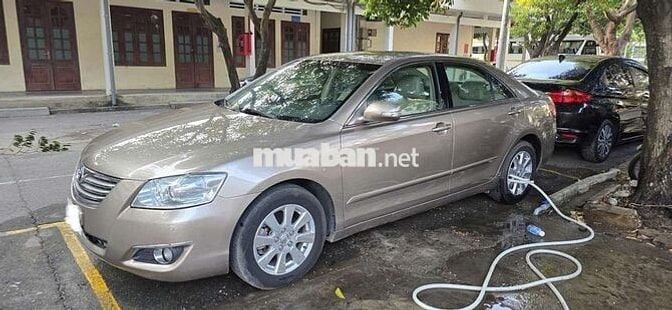 Toyota Camry 2.4G 2009 Vàng cát