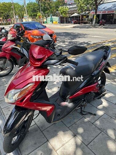Yamaha Luvias 2013 màu Đỏ
