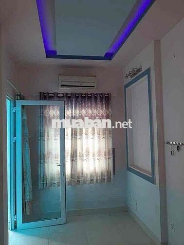 Cho Thuê Nhà 1T1L 3Pn2WC Gần Hoàng Diệu 2 Sẳn 3 máy lạnh