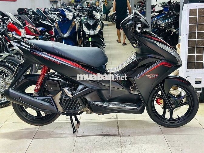 XE MÁY THỊNH PHÁT-AIR BLADE 125 ĐEN ĐỎ BIỂN HÀ NỘI