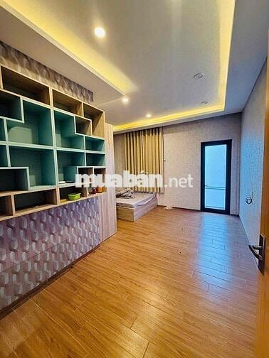 Cho Thuê Nhà 2 tầng mặt tiền Trần Hưng Đạo gần toà nhà mornachy