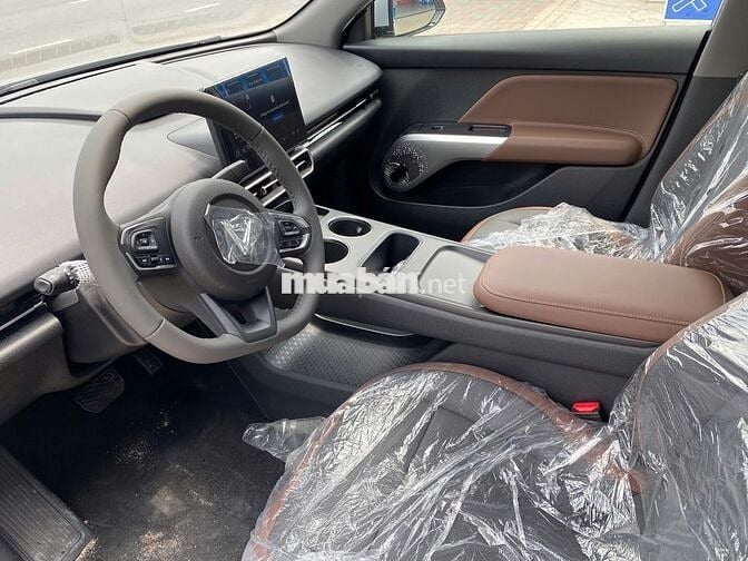 VinFast VF MPV7 trả trước chỉ từ 31