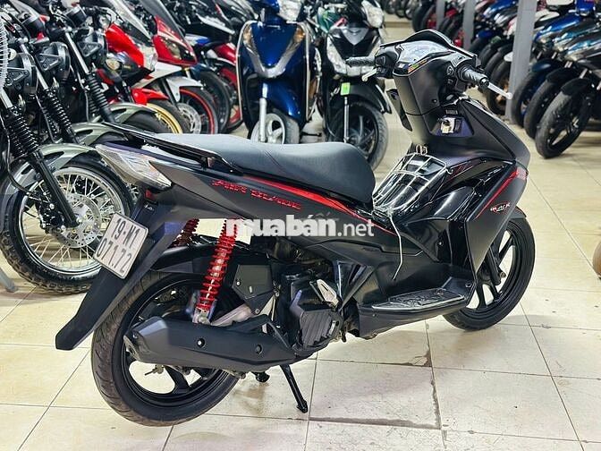XE MÁY THỊNH PHÁT-AIR BLADE 125 ĐEN ĐỎ BIỂN HÀ NỘI