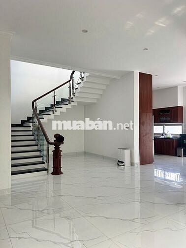 BÁN BIỆT THỰ EURO VILLAGE 2 - TRỤC CHÍNH GIÁNG HƯƠNG 2 GIÁ 37 TỶ