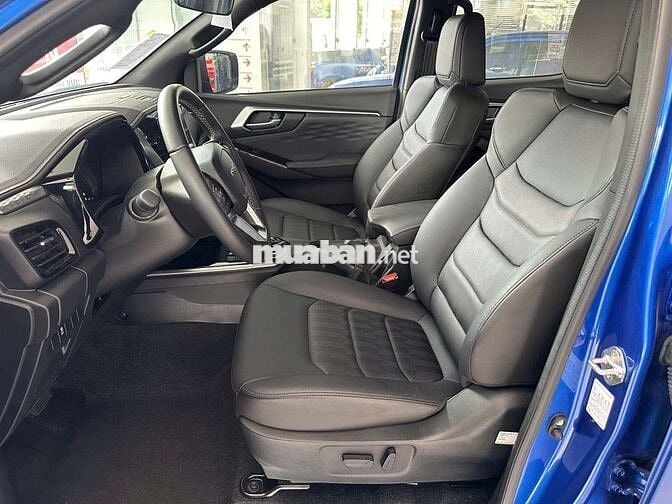 Isuzu D-Max 1 cầu tự động cao cấp 1 xe ***