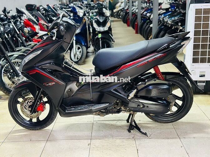 XE MÁY THỊNH PHÁT-AIR BLADE 125 ĐEN ĐỎ BIỂN HÀ NỘI