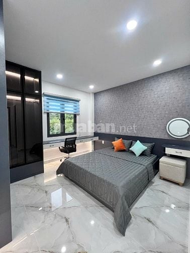 Nhà mới Thạnh Xuân 25. DT: 4.40 x 18.25m. Giá: 7 tỷ