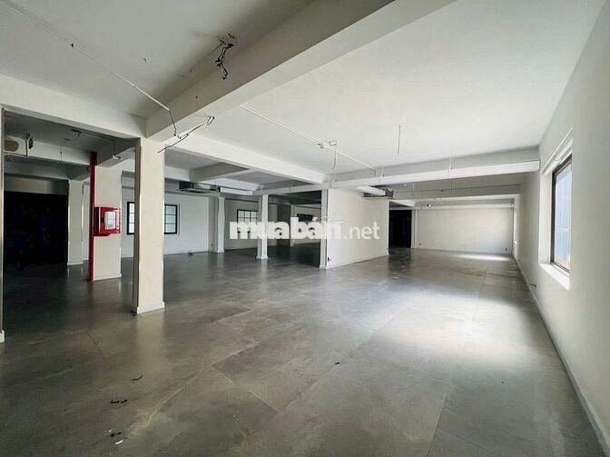 TOÀ NHÀ 2000M2 MẶT TIỀN PHƯỜNG TÂN HƯNG QUẬN 7