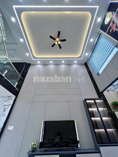 Nhà mới Thạnh Xuân 25. DT: 4.40 x 18.25m. Giá: 7 tỷ