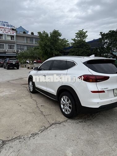 Hyundai Tucson 2021 Tự động Trắng