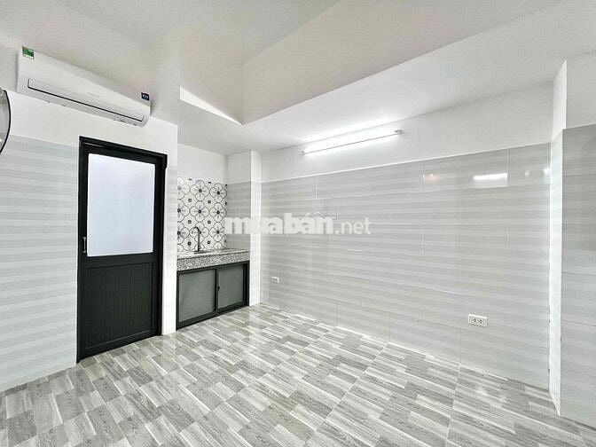 STUDIO MỚI 100% NGAY EMART PHAN HUY ÍCH, GIÁ CỰC TỐT, PHÙ HỢP Ở 1-2 NG