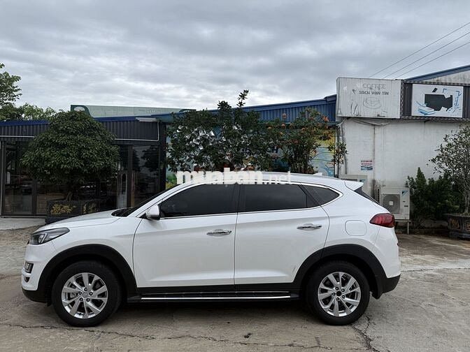 Hyundai Tucson 2021 Tự động Trắng