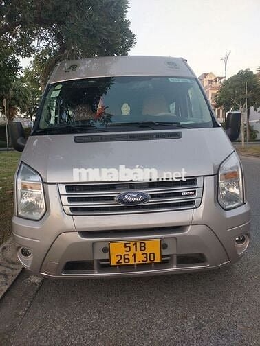 Ford Transit 16 chỗ Vàng cát