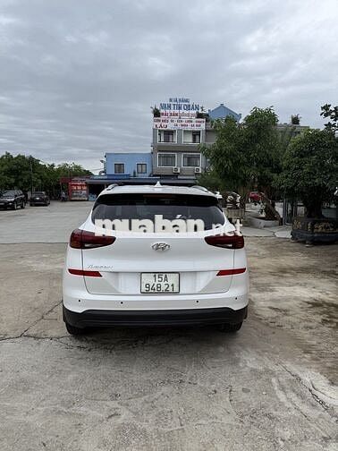 Hyundai Tucson 2021 Tự động Trắng