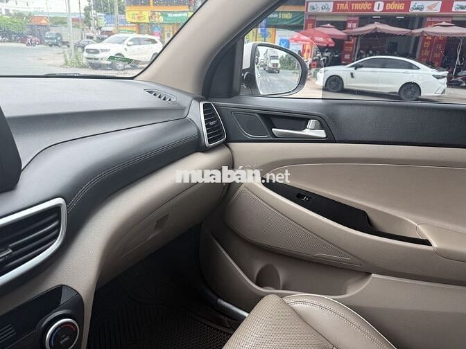 Hyundai Tucson 2021 Tự động Trắng
